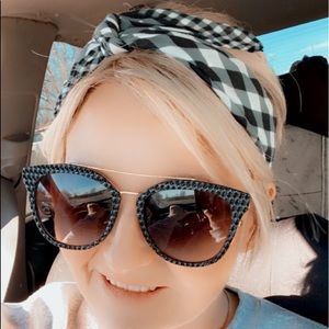 Meet your Posher, Kelly